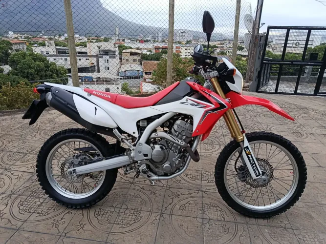 Honda CRF 250 L 2013 impecável