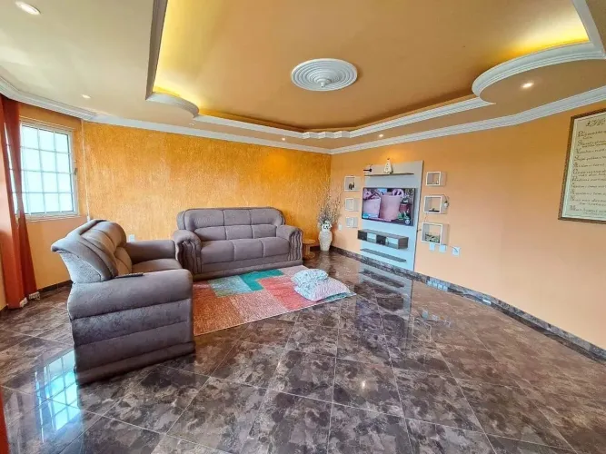 Casa à venda no bairro Tirol de 5 quartos 6 vagas