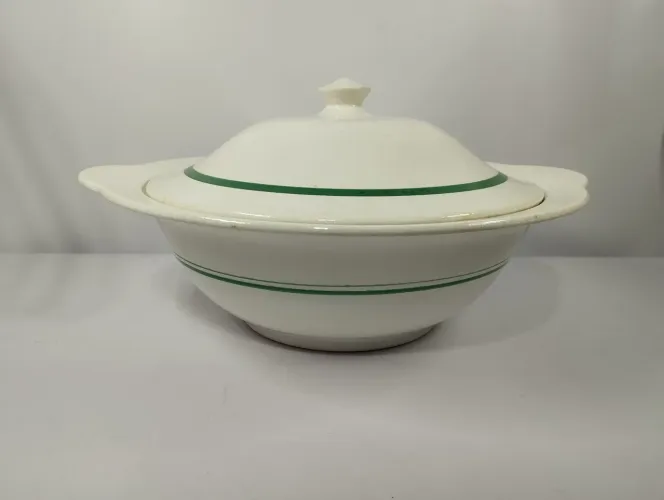 Sopeira de porcelana Nadir Antiga com tampa e detalhes verdes
