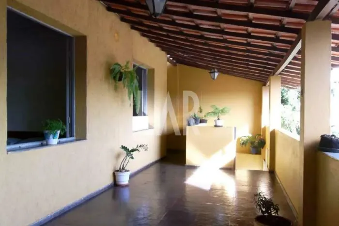 Casa à venda, 5 quartos, 1 suíte, 3 vagas, Nova Suíssa - Belo Horizonte/MG