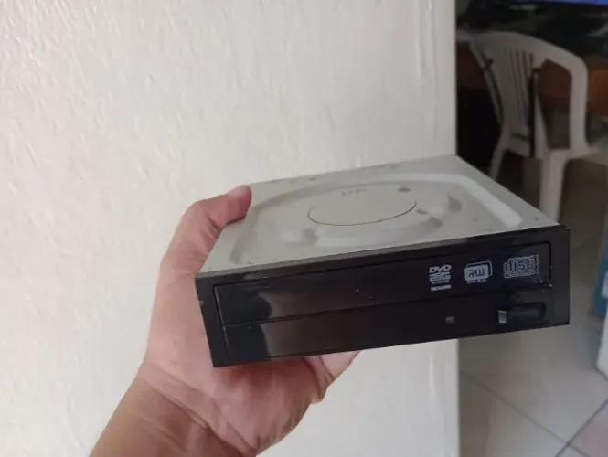 Leitor sata de DVD e CD