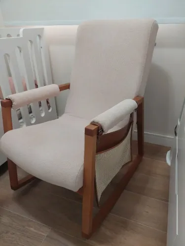 Vendo poltrona amamentação
