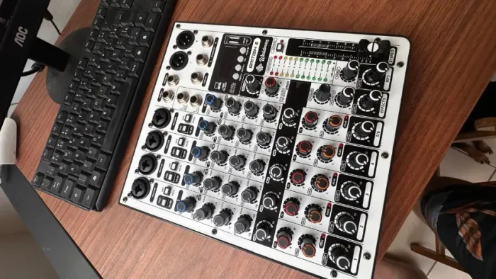 Mesa Waldman 6 Bristol