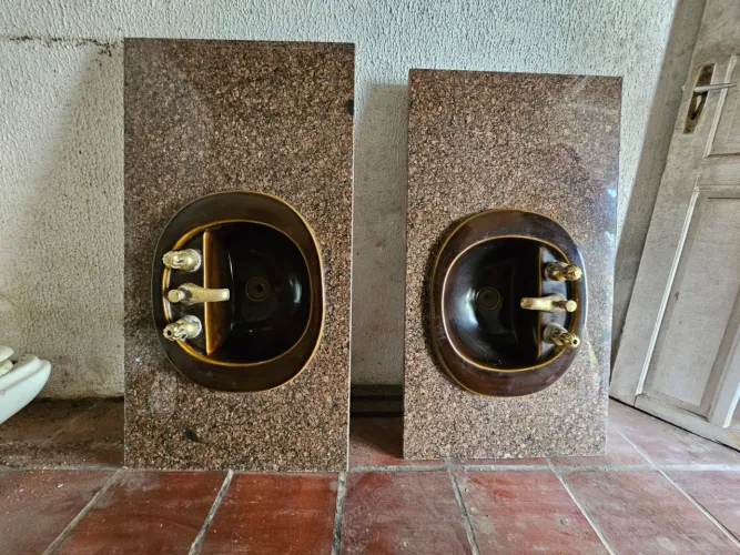 2 Pias de Granito para Banheiro