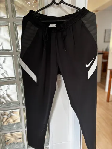Calça Nike Dri-FIT Academy Pro  novíssima - Tamanho XL novissima 