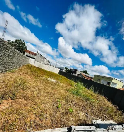 Lote MURADO, de ESQUINA, 377 m2, em Aparecida de Goiânia