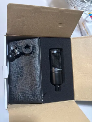 Microfone Audio-Technica AT2020