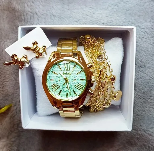 Lindo Relógio feminino + caixa + pulseira e brinco