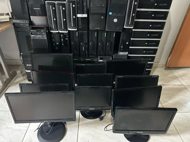 I3 com ssd cada 599,00 temos várias configuração loja