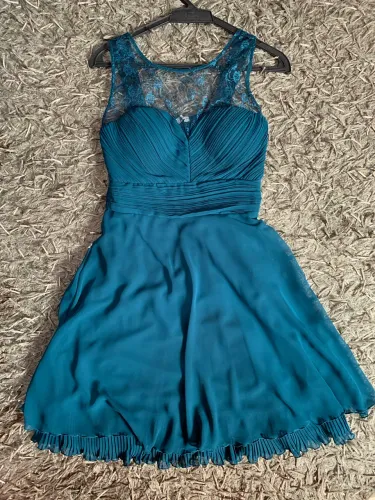 Vestido curto festa verde