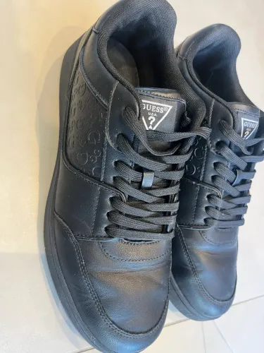Tênis Guess Tamanho 43