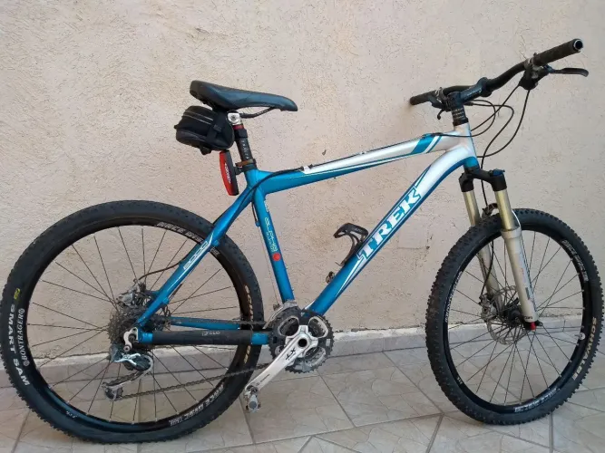 Bike Trek XT Rockshox, raridade, ótimo estado 