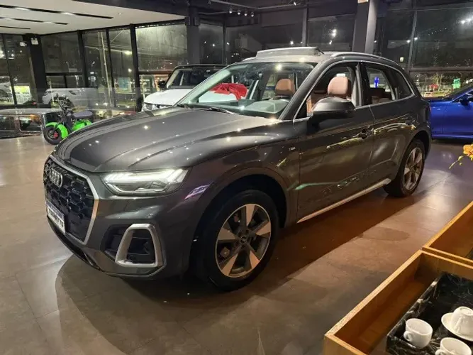 Audi Q5 S-line 2.0 TFSI Quattro S-tronic 2023