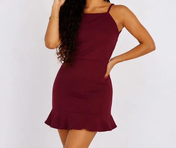 Vestido Curto Marsala - Tamanho M