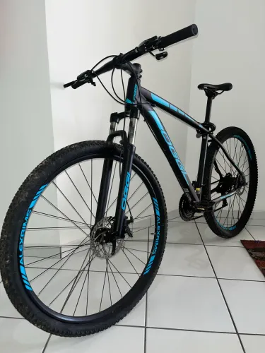 Bicicleta Aro 29 Alum OGGI c/ Shimano