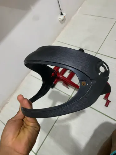 Alça do capacete novo vem 