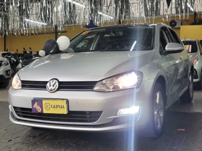 Volkswagen Golf Highline 1.4 TSI 140cv Aut. 2015
