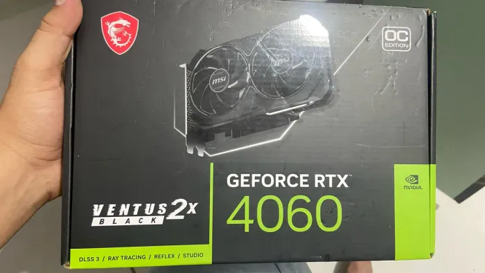 Placa de vídeo RTX 4060 8gb Troco em iPhone