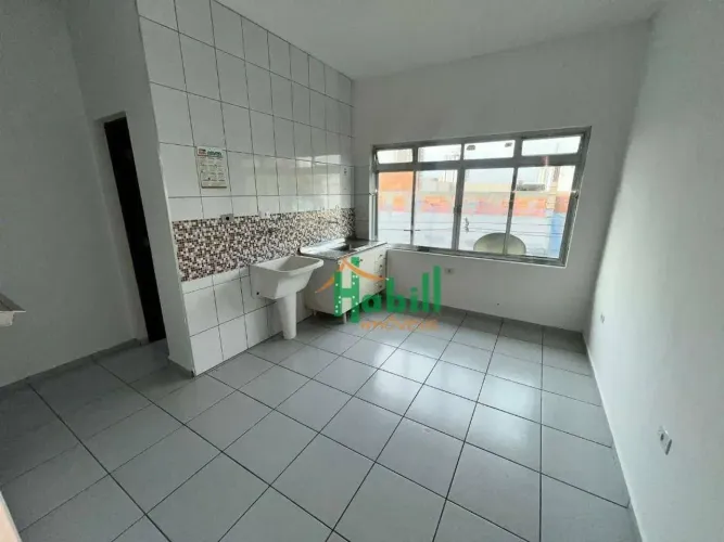 Kitnet com 1 dormitório para alugar, 38 m² por R$ 1.242,84/mês - Centro - Suzano/SP
