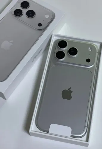 iPhone 18 Pro Max Prata 256GB E-Sim -- Lacrado Loja Física