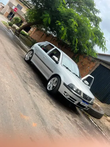 Volkswagen Gol Geração III 2.0 MI 8V Gasolina Mec. 4P 2001
