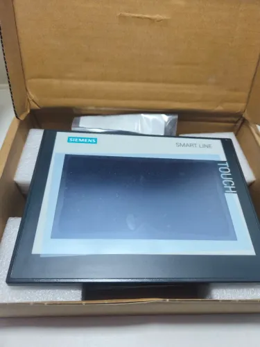 Smart 700 Simatic 6AV6 648-0CC11-3AX0
