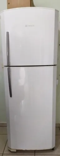 Refrigerador/Geladeira Bosck KDV 47 - Motor Queimado