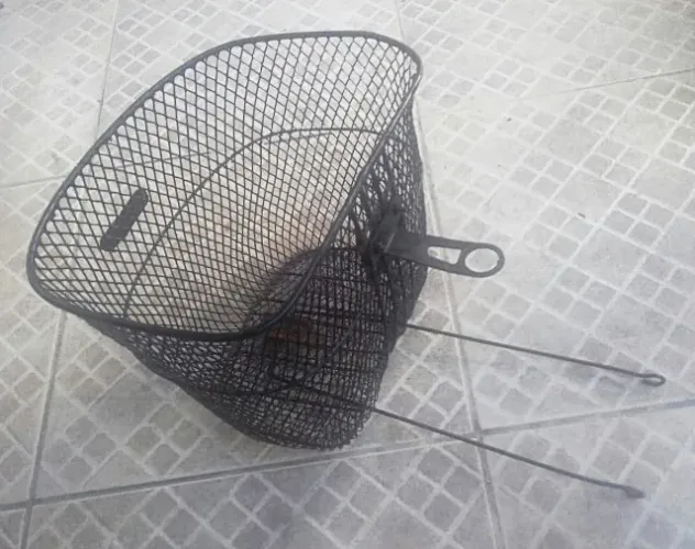 Cesta de aço completa p/Bicicleta