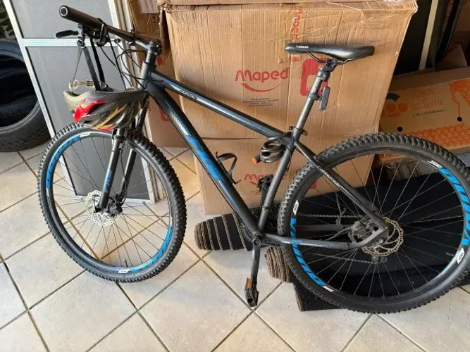 bicicleta fks *PRA SAIR RÁPIDO*