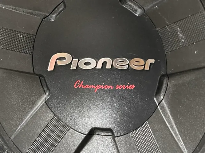 Subwoofer 12? Pionner