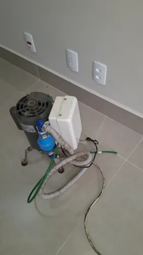 Bomba vácuo saevo odontologica