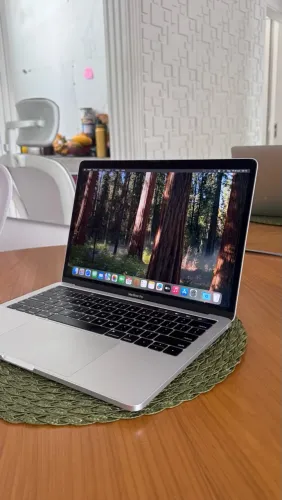 MacBook Pro 2019 - 13?