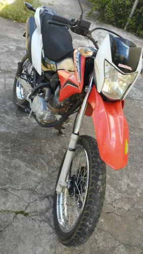 Vendo Bros completa IPVA pago motor zero *