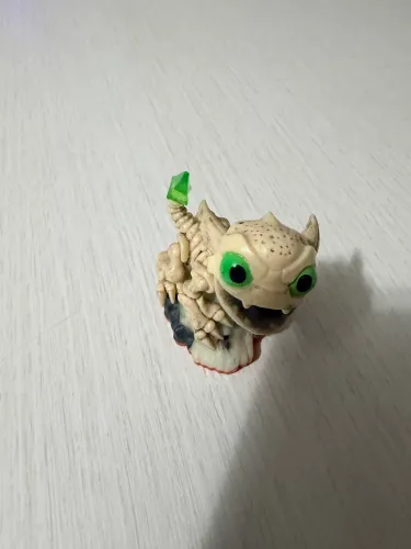 Boneco Skylanders Trap Team Funny Bone
