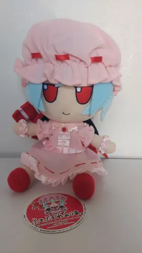 Pelúcia Gift Touhou Project FumoFumo ver.1 Remilia Scarlet Original