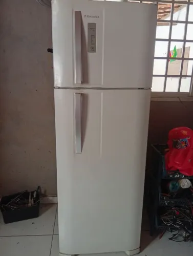 Geladeira Eletrolux 