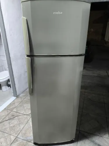 Geladeira Continental Inox só 999,00