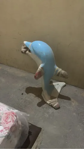 Casa de máquinas e golfinho fibra novos
