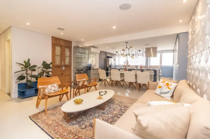 Apartamento para locação em Itaim Bibi com 3 quartos, sendo 3 suítes, 159m²