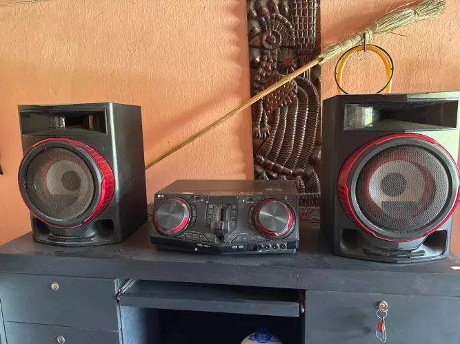 Som da LG