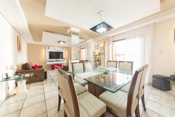 Sobrado à venda em Campinas, Jardim Nova Europa, com 3 quartos, com 278.92 m²