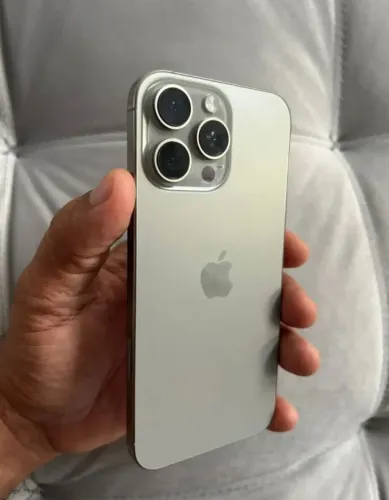 iPhone 16 PRO Max excelente!