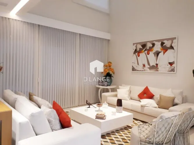 Casa à venda no bairro Swiss Park em Campinas