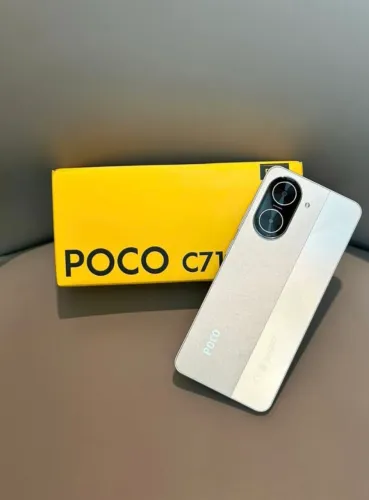 Pocophone - Tooop C71 - Dourado - Novo Lacrado Original - 128Gb
