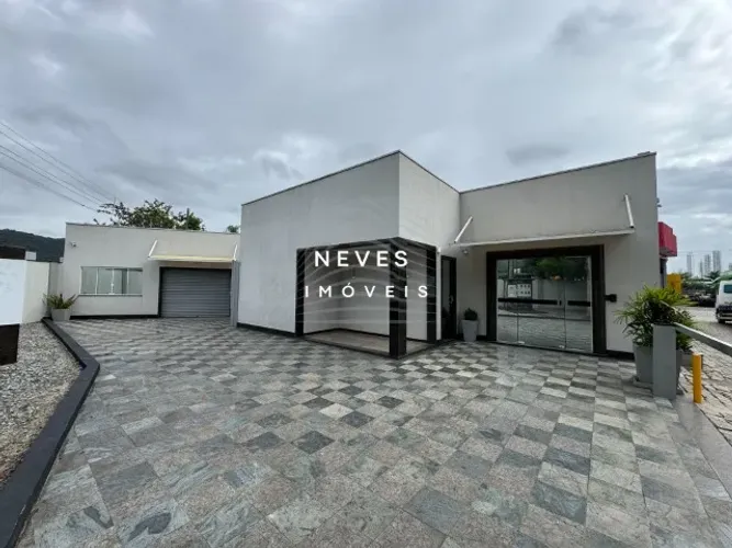 SALA COMERCIAL TÉRREA PARA LOGÍSTICA E OPERAÇÕES 600M² - NOVA ESPERANÇA/BC