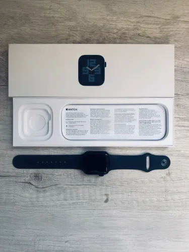 Apple Watch SE 2 - 46mm