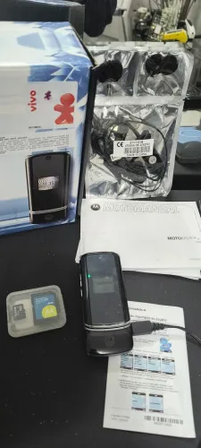 Celular antigo Motorola no estado.não aceito proposta de menor valor