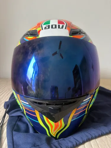 Vendo Capacete AVG tamanho M 57/58 !!!