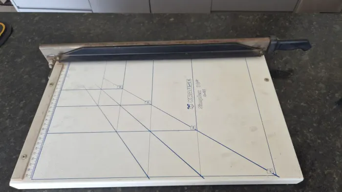 Guilhotina papel a3 Krause