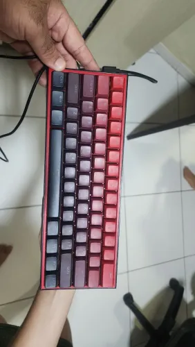 Teclado mecanico reddragon